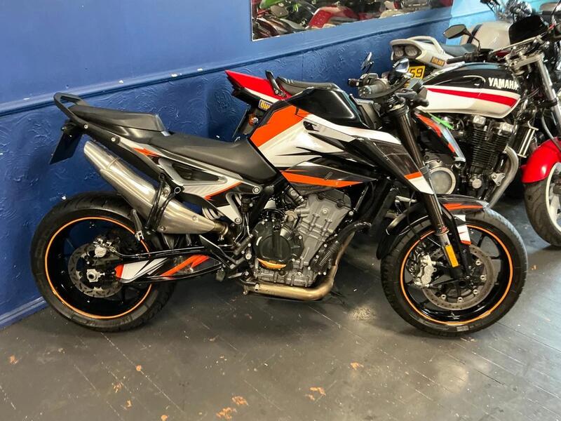 KTM 790 DUKE