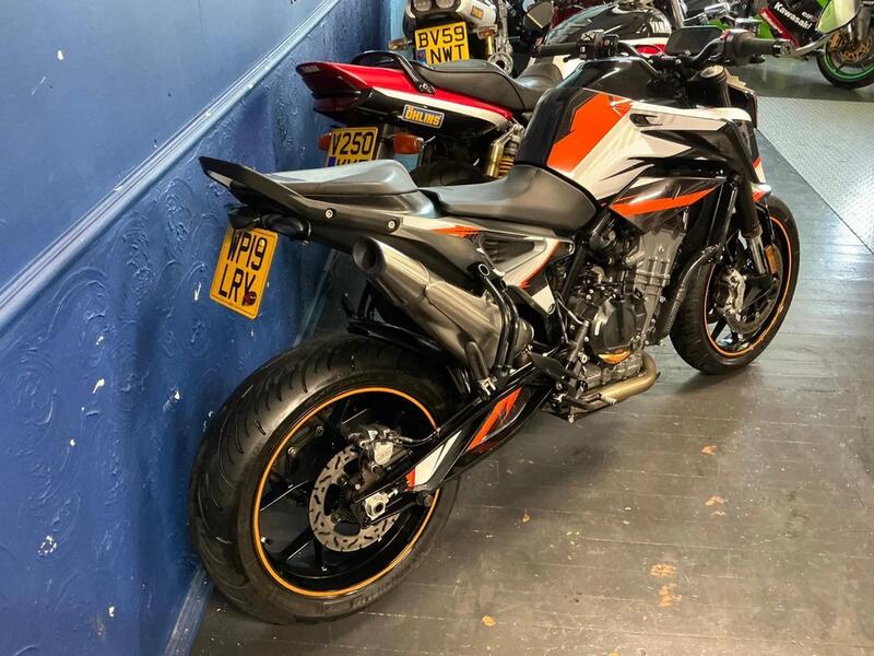 KTM 790 DUKE